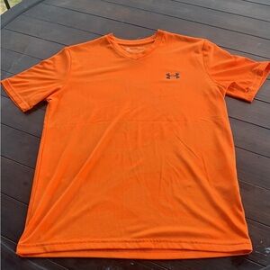 Under Armour Men’s t-shirt